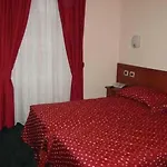 Urbani Турин