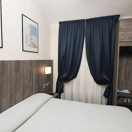 Hotel Urbani