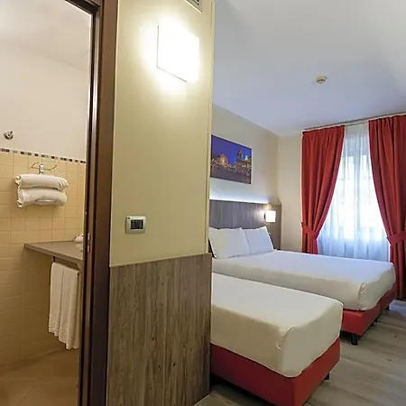 Urbani Hotel 3*
