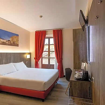 Hotel Urbani 3*