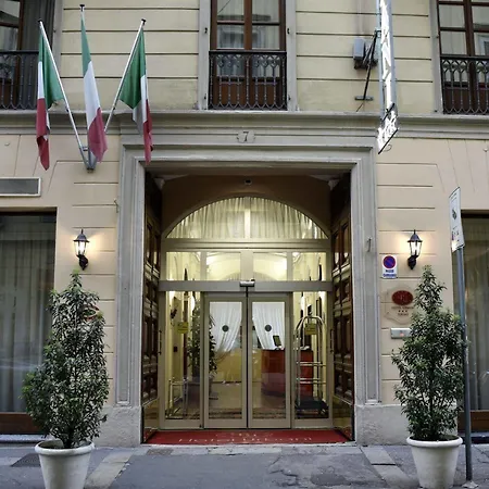 Hotel Urbani 3*
