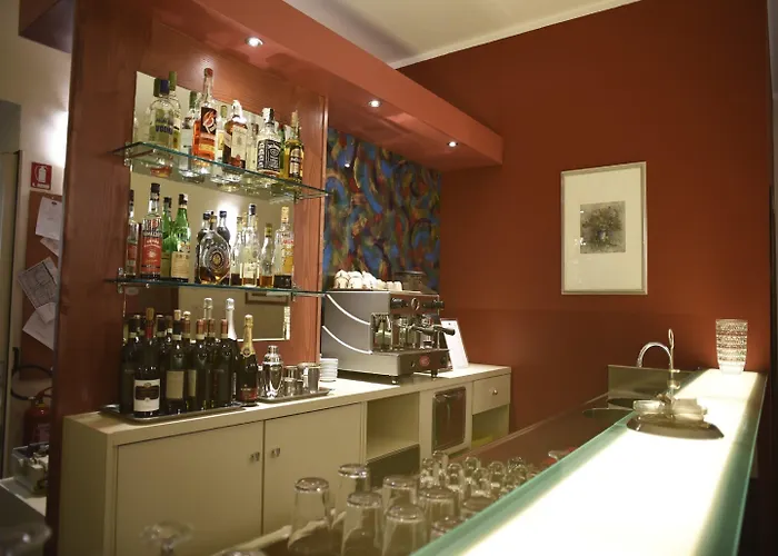 乌尔巴尼酒店 都灵