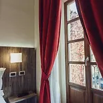 Urbani Szálloda Torino